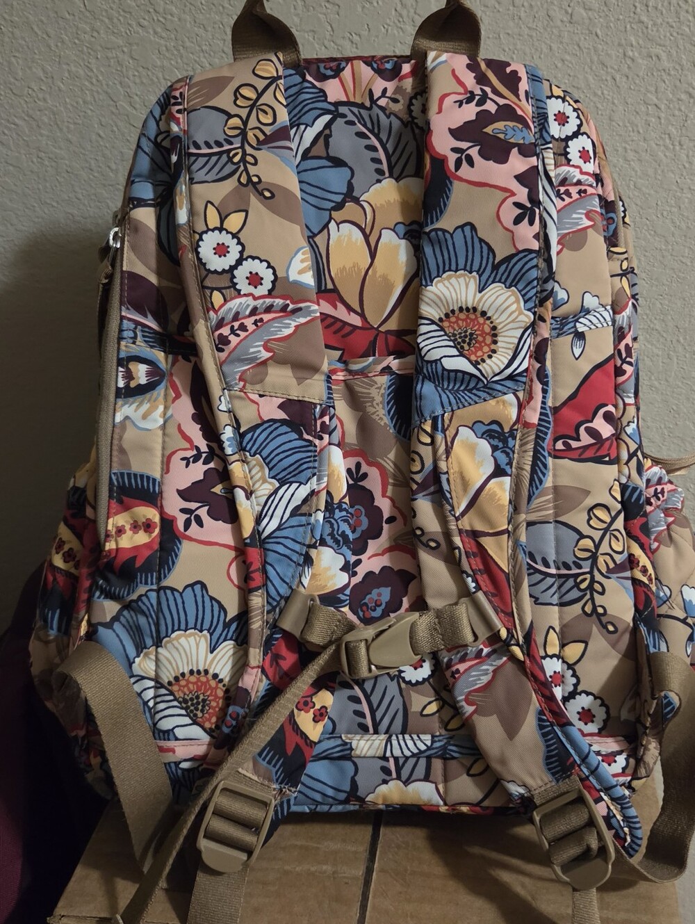 Vera Bradley Quilted Floral XL Backpack - Beige Multicolor Botanical Beauty - Picture 8 of 8